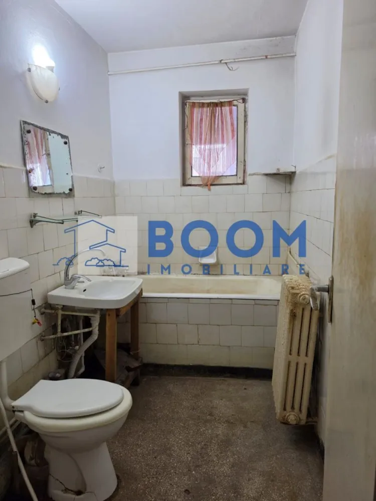 Apartament 4 camere decomandat | Traian, Râmnicu Vâlcea | 70,43 mp, etaj 4