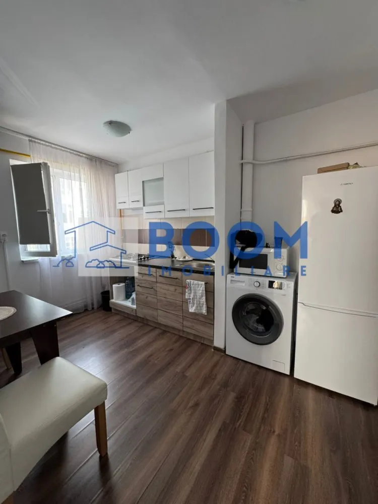 Apartament 2 camere de inchiriat | Zona Nord | Centrala proprie