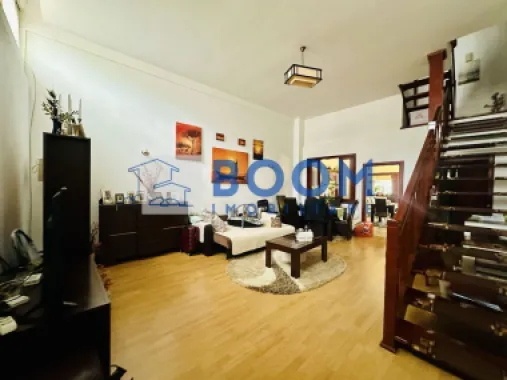 Casa moderna Vladesti | Zona Exclusivista | Curte interioara |