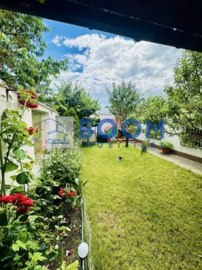 Casa moderna Vladesti | Zona Exclusivista | Curte interioara |