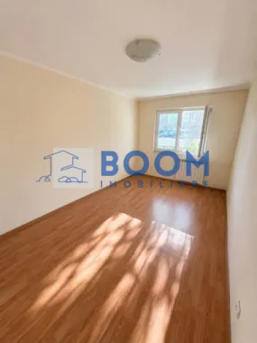 Apartament 3 camere | Zona Hermes | Geam la baie| Decomandat |