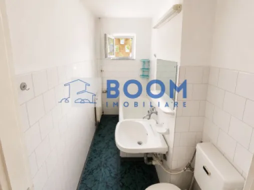Apartament 3 camere | Zona Hermes | Geam la baie| Decomandat |