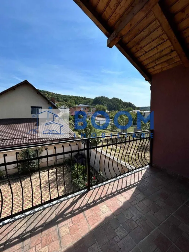 Casa de vanzare | Zona Straubing | Panouri fotovoltaice | 2 centrale |