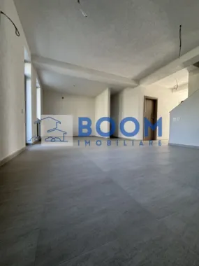 Casa 4 Camere | Teren 300MP | Zona - Vladesti Priporu