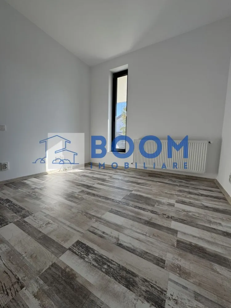 Casa 4 Camere | Teren 300MP | Zona - Vladesti Priporu