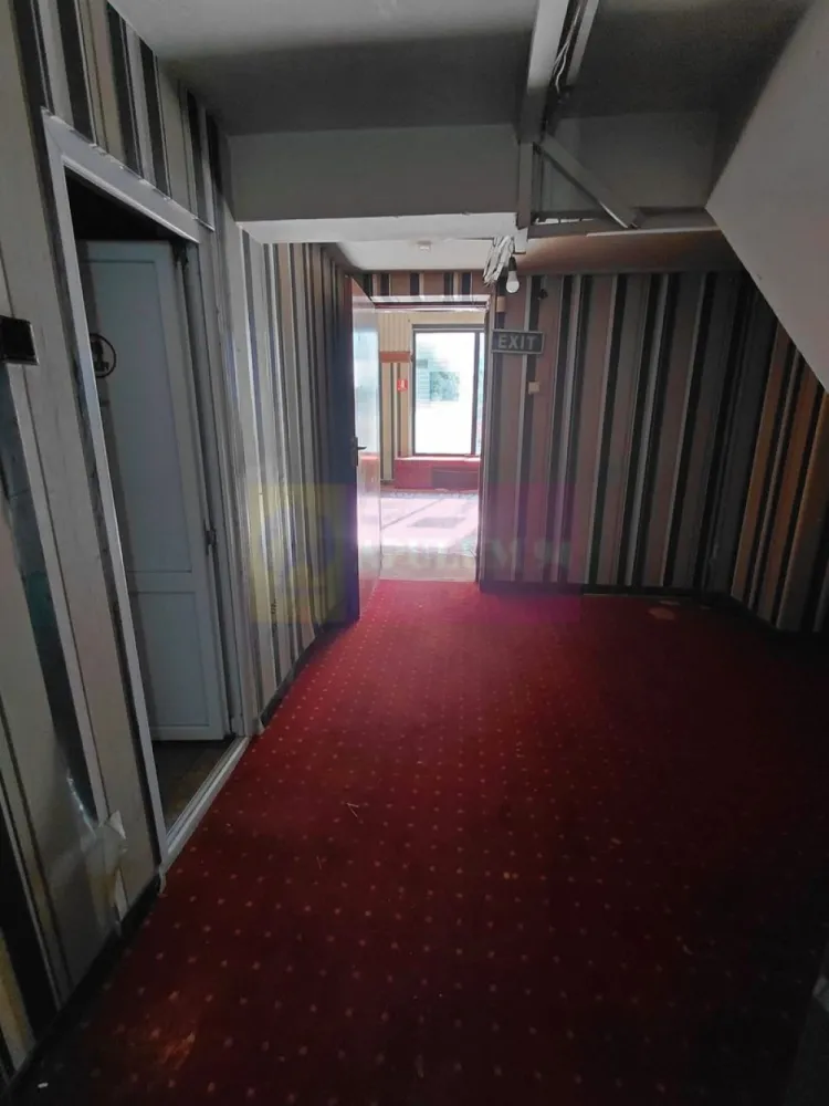 Basarabia spatiu comercial stradal