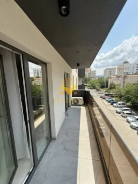 O camera, FSEGA, Iulius Mall, Parcare, Bloc nou, Dorobantilor, Profi.