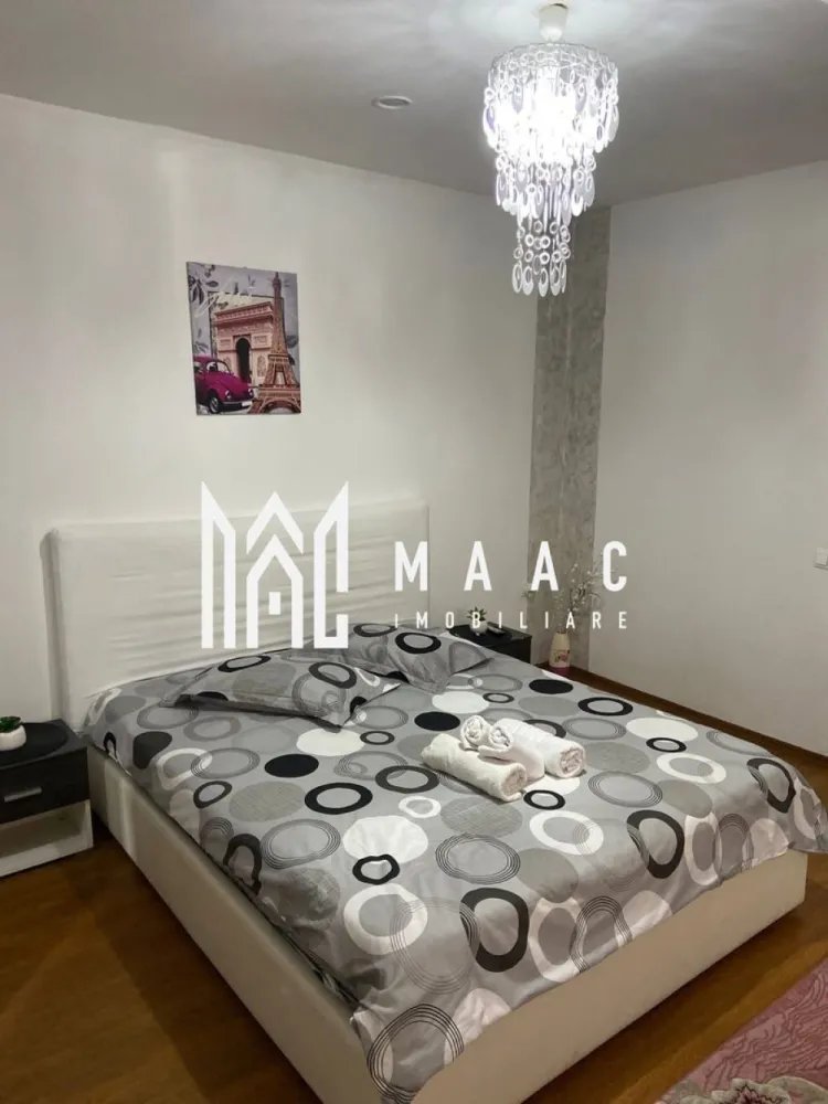 Casa in centrul vechi I 4 Camere I 108 mp I 70 mp teren - MAAC Imobiliare va propune spre vanzare o casă situată în Centrul Vechi, pe strada Pielarilor.

✔ Suprafață utilă: 108 mp
✔ 4 camere
✔ 4 băi (fiecare cameră are baie proprie)
✔ Funcționează în regim hotelier
✔ Teren 70 mp
✔ Magazie pe teren

Imobilul este ideal pentru investiție, fiind deja folosit în regim hotelier, cu posibilitate de preluare activitate.

Zonă centrală, cu acces rapid la puncte de interes turistic.

Pentru mai multe detalii, precizati ca ati vazut anuntul cu ID CP2975676