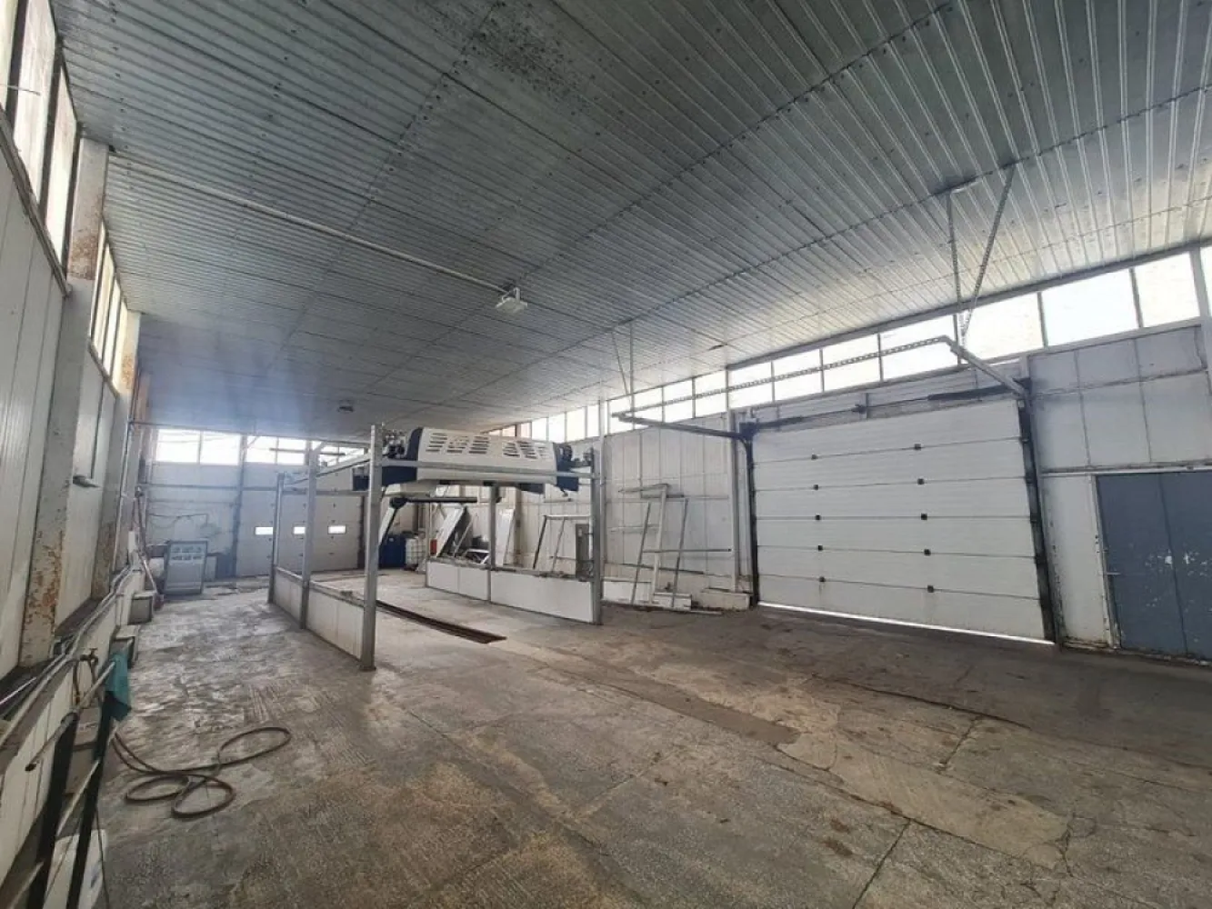 De inchiriat - Hala/Spatiu logistic si spatii birouri - Centura Galati