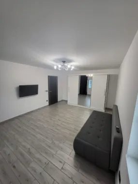 Vand apt. 2 cam. Soseaua Arcu tip vilă billa gara.