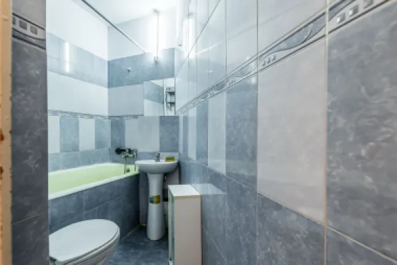 Apartament 98 mp pe bulevardul Decebal, fatada renovata Comision 0