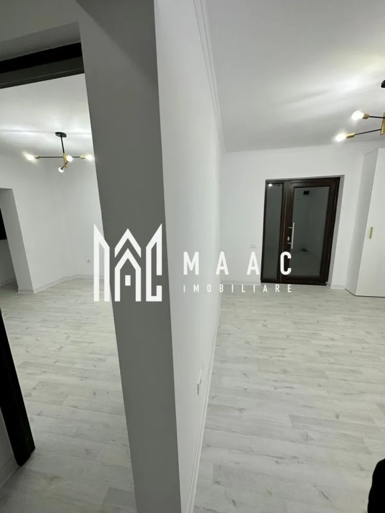 SPATIU COMERCIAL RENOVAT|CENTRALA TERMICA PROPRIE| OSTROVENI - MAAC Imobiliare vă propune spre închiriere un spațiu comercial cochet, situat într-una dintre cele mai căutate zone din Ostroveni – strada Lucian Blaga, la doar câțiva pași de Bulevardul Dem Rădulescu.

Cu o suprafață de 30 mp, spațiul este compartimentat inteligent în 2 camere, baie și balcon, oferind un cadru ideal pentru desfășurarea activităților comerciale sau de servicii. În plus, beneficiază de o boxă practică pentru depozitare, amplasată sub balcon.

Spațiul este complet renovat, ceea ce vă permite să începeți activitatea imediat, fără investiții suplimentare.

✔ Confort termic asigurat de centrală proprie pe gaz
✔ Zonă cu trafic pietonal și acces facil
✔ Numeroase locuri de parcare gratuite în proximitate

Poziționarea excelentă, în apropierea zonelor rezidențiale, școlilor și grădinițelor, asigură un flux constant de potențiali clienți – ideal pentru birou, salon, cabinet sau alte activități comerciale.

Preț: 440 €/lună 

Contacteaza-ne pentru detalii și vizionări – acest spațiu poate fi exact ceea ce cauti!