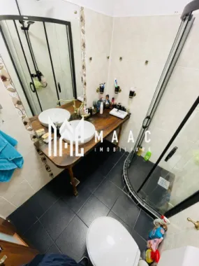 Casă tip înșiruită | 3 camere | 2 băi | | Curte 24 mp | Arhitectilor