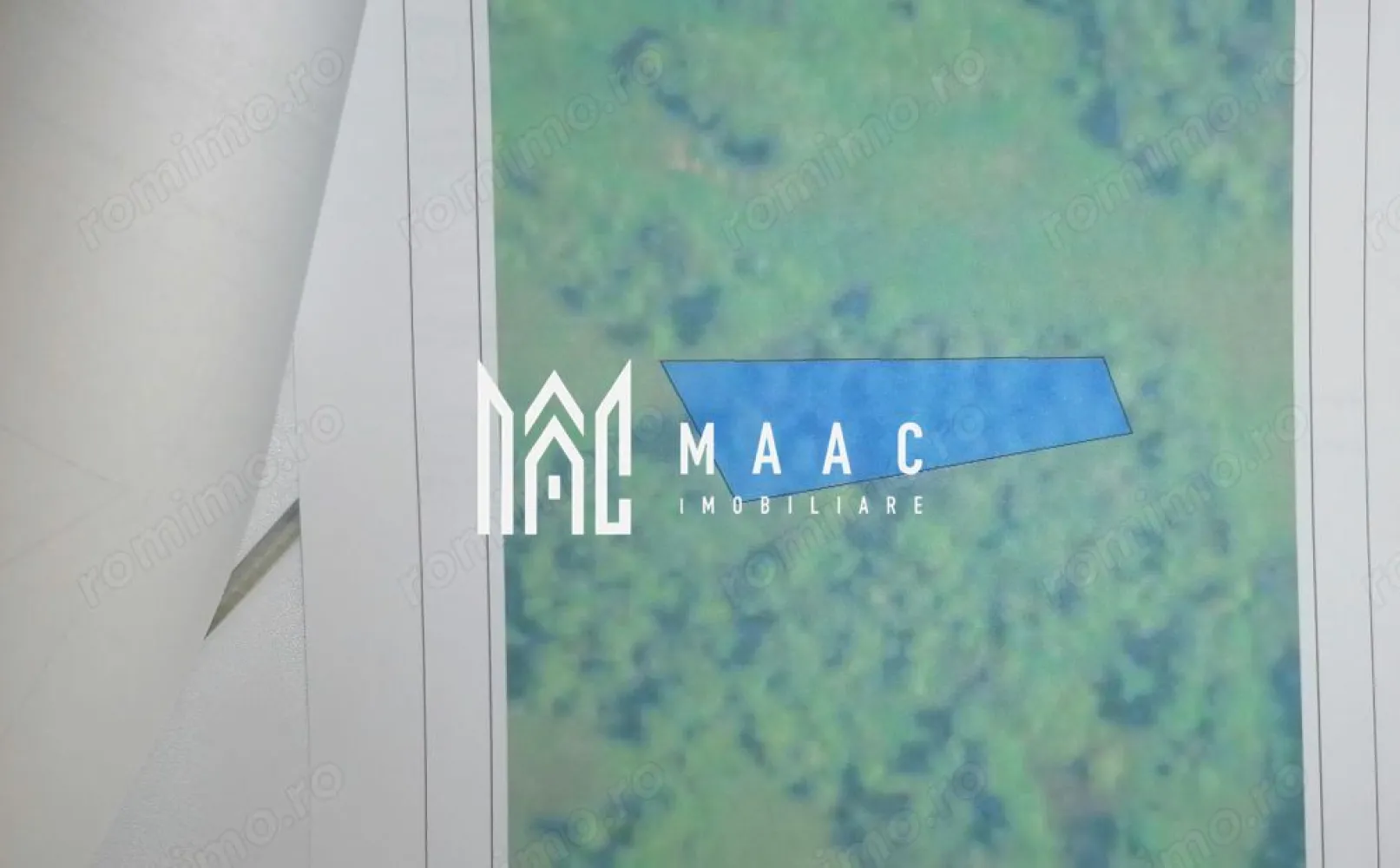 Sebesul de Sus I Terenuri 4 Parcele diferite - MAAC Imobiliare: Oportunități de Investiție în Terenuri Agricole și extravilane momentan, documentele fiind inaintate la Primaria din Racovita pentru a le schimba destinatia.

Locații privilegiate:
- Comuna Răcovita, jud. Sibiu
- Comuna Sebeșul de Sus, jud. Sibiu
- Zona de peste Olt în comuna Racovița 

Detalii oferta
- Teren 1: 1950 mp 
 - Locație:** Comuna Sebeșul de Sus 
 - Tip: teren extravilan 
 - Facilități: Situat în apropierea facilităților, cu curent electric existent în zonă.

- Teren 2: 600 mp 
 - Locație: Comuna Răcovita 
 - Tip:teren agricol 

- Teren 3: 840 mp 
 - Locație: Sebesul de Sus 
 - Tip: teren extravilan 
 - Facilități: Situat în apropierea facilităților, cu curent electric existent în zonă.

- Teren 4: 4000 mp 
 - Locație: Comuna Racovița, pe partea dreaptă a Oltului, înainte de a traversa barajul hidrocentralei. 
 - Tip: teren agricol 
 - Acces drum asfaltat, fara facilitati
Important de menționat este că se poate cumpăra tot terenul sau fiecare parcelă de teren individual, negociabil cu proprietarul.
Avantajele investiției:
- Poziționare strategică în zone în dezvoltare.
- Acces facil la infrastructură.
- Potențial ridicat de valorificare atât pentru construcții, cât și pentru agricultură.
- Prețuri competitive.
Contactați-ne pentru mai multe detalii și programări de vizionare!
Investiția în teren rămâne una dintre cele mai sigure și profitabile alegeri pe termen lung. Nu ratați ocazia de a vă construi viitorul în zone cu potențial real de creștere!
Pentru mai multe detalii precizati telefonic ca ati vazut anuntul cu ID CP2978168.