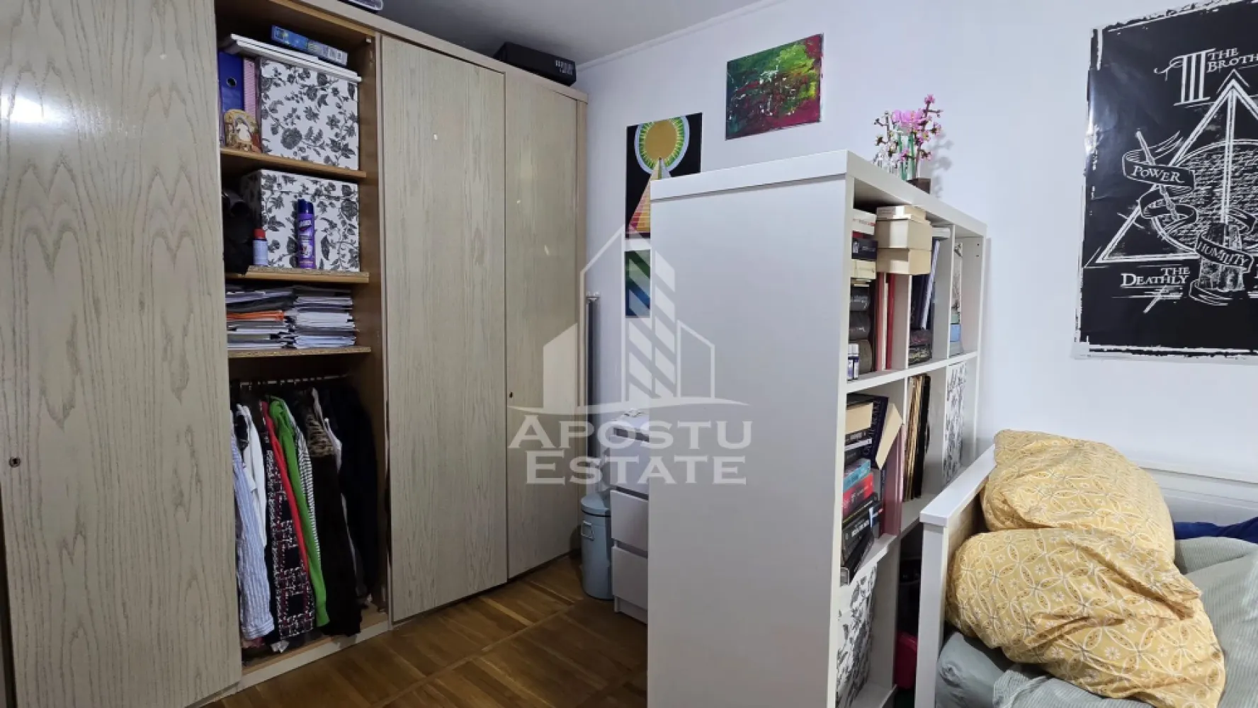 Apartament de vanzare cu 3 camere, mobilat utilat, zona Bucovina