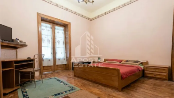 Apartament la casa, 3 camere Etaj 1