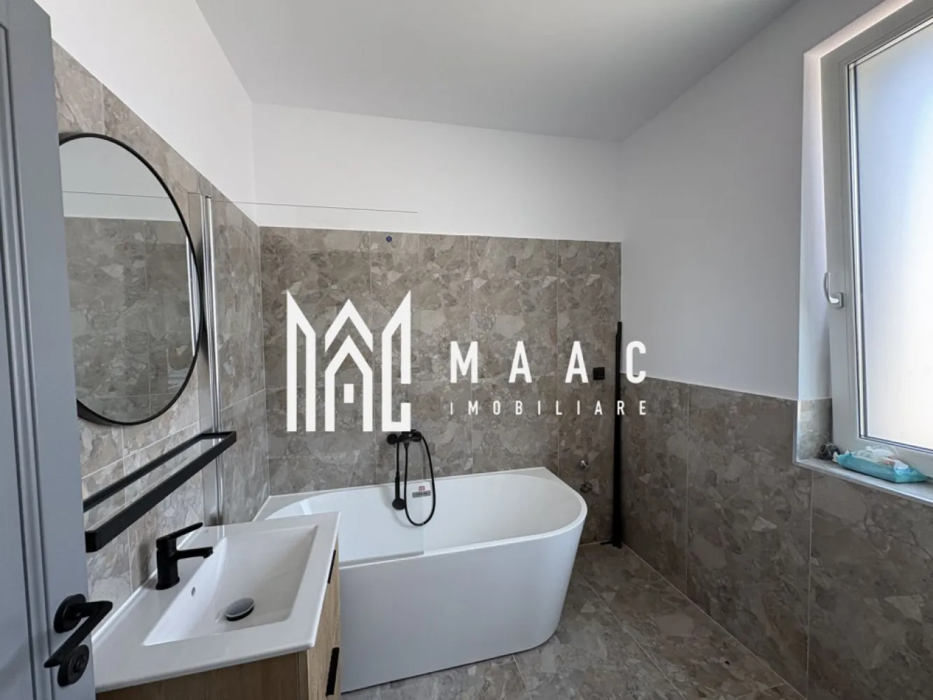 Apartament 3 camere I 2 locuri de parcare I Turnisor