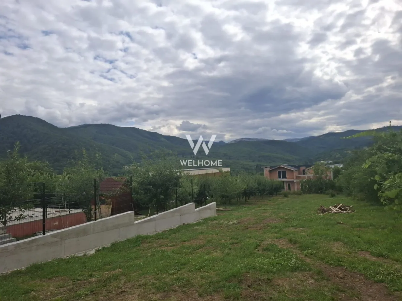 Teren intravilan de vânzare în Cisnădioara – 940 mp