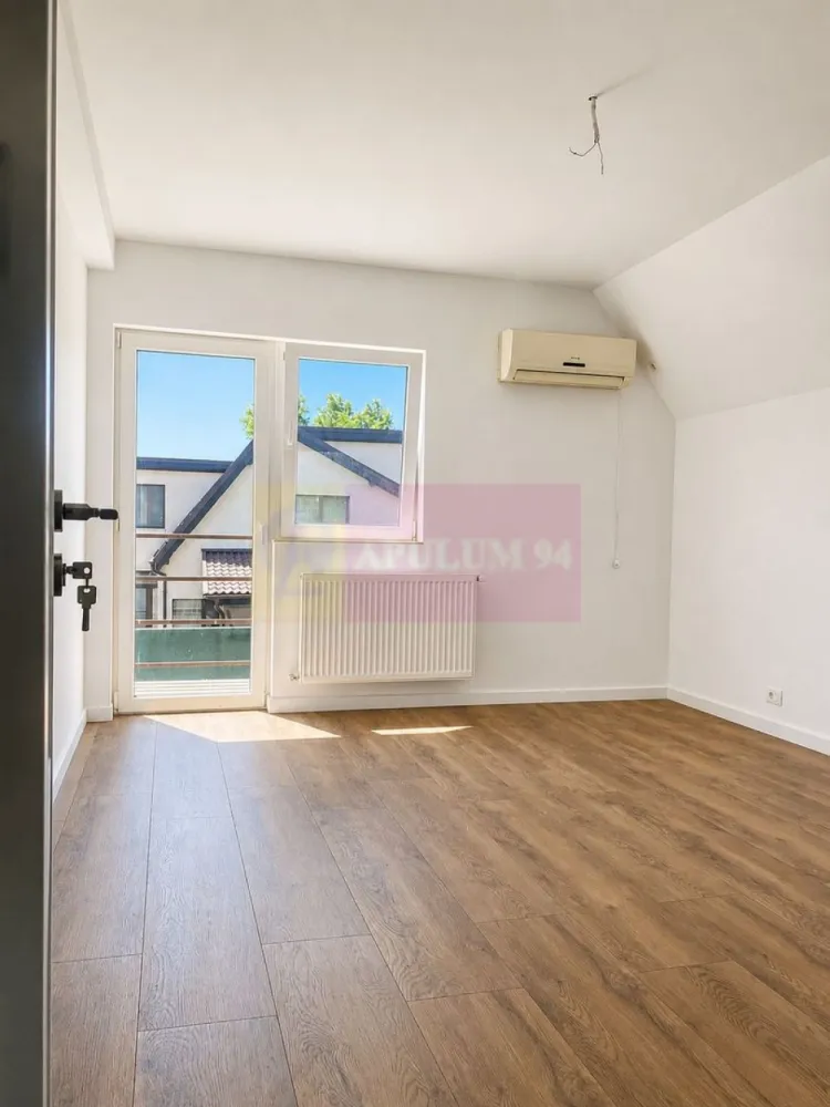 Duplex 4 camere , curte 250 mp, renovat 2025 — Mogoșoaia