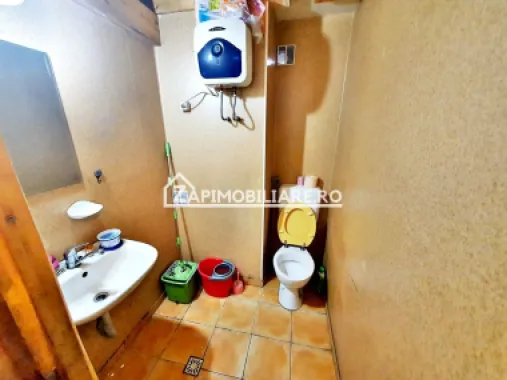 Spatiu comercial 290 mp utili.2 băi, 1 birou, zona Centrală