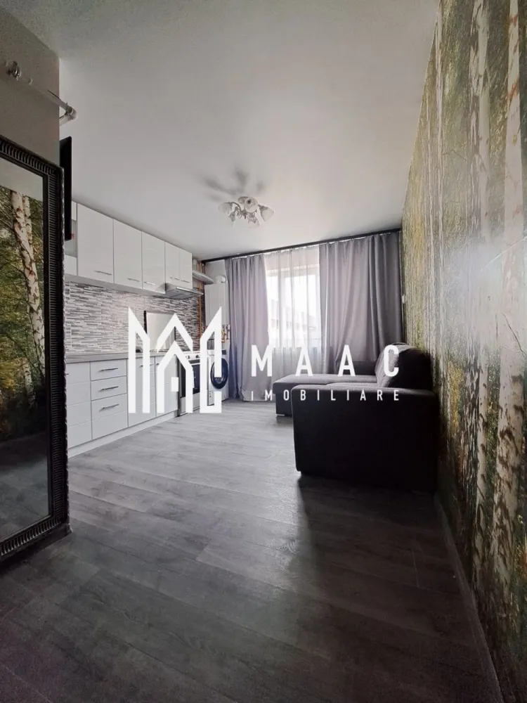 Apartament 2 camere | Traian | mobilat si utilat | 44mp - MAAC IMOBILIARE vă propune spre vânzare un apartament modern cu 2 camere, situat la etajul 4, în cartierul Traian.

Proprietatea face parte dintr-un imobil nou, construit din BCA, și beneficiază de o suprafață utilă de 44 mp, fiind inteligent compartimentată pe două niveluri – ideală pentru un stil de viață modern și confortabil.

Compartimentare:

Parter: living luminos cu bucătărie open-space și baie

Etaj: 2 dormitoare primitoare, bine luminate natural

Apartamentul se vinde complet mobilat și utilat, fiind nelocuit până în prezent – totul este nou, pregătit pentru viitorul proprietar.

Datorită compartimentării eficiente și a poziționării, proprietatea reprezintă o alegere excelentă atât pentru locuință personală, cât și pentru investiție (închiriere pe termen lung sau regim hotelier).

Localizare avantajoasă: situat în cartierul Traian, cu acces facil la mijloace de transport, magazine, unități de învățământ și centre comerciale.

Pentru mai multe detalii sau pentru programarea unei vizionări, echipa MAAC IMOBILIARE vă stă cu drag la dispoziție!
CP2984243