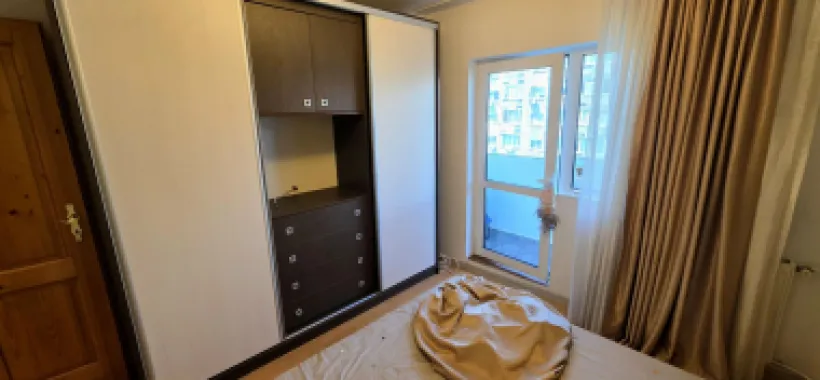 Apartament 3 camere de vânzare Crângași 75 mp bloc 1982