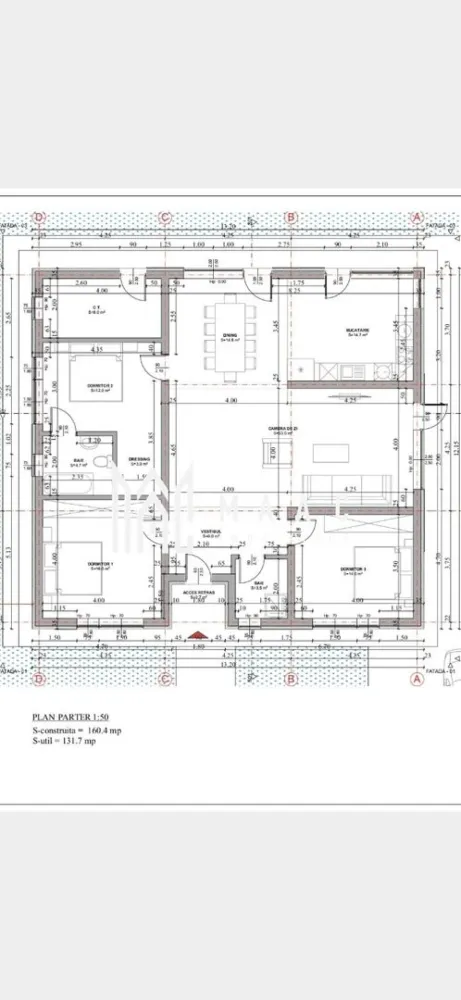 Casa individuala | 132 mp | Sura Mica - MAAC Imobiliare vă propune spre vânzare o casă individuală, dispusă pe un singur nivel, situată în Șura Mică, într-o zonă liniștită și pitorească, în imediata apropiere a unui lac și a unei livezi – cadrul ideal pentru relaxare și confort.

Imobilul are o suprafață utilă de 132 mp, fiind compartimentat eficient astfel: living generos cu bucătărie open-space si zona de dining, 3 dormitoare spațioase și 2 băi. Construcția este amplasată pe un teren de 504 mp, oferind suficient spațiu pentru amenajarea unei grădini, terase sau zone de recreere.

Un avantaj important al proprietății este accesul facil către principalele artere de circulație, fiind situată la doar 2 km de autostradă, ceea ce asigură conexiuni rapide către oraș și împrejurimi.

Casa se va preda la stadiul de „la roșu” în interior, oferindu-vă posibilitatea de a o personaliza după propriul gust, iar exteriorul finalizat „la cheie”.

Pentru mai multe informatii sau pentru o vizionare, specificati telefonic ca ati vazut anuntul cu ID: CP2966969