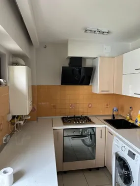 Inchiriere 3 camere termen scurt minim 1 luna , Centru - Unirii,