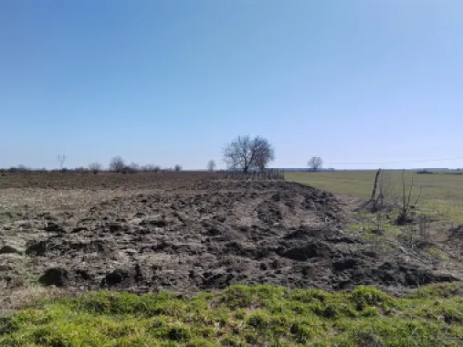 Teren generos cu deschidere 17 ml la stradă + casa– Vadul Părului, Albești, PH