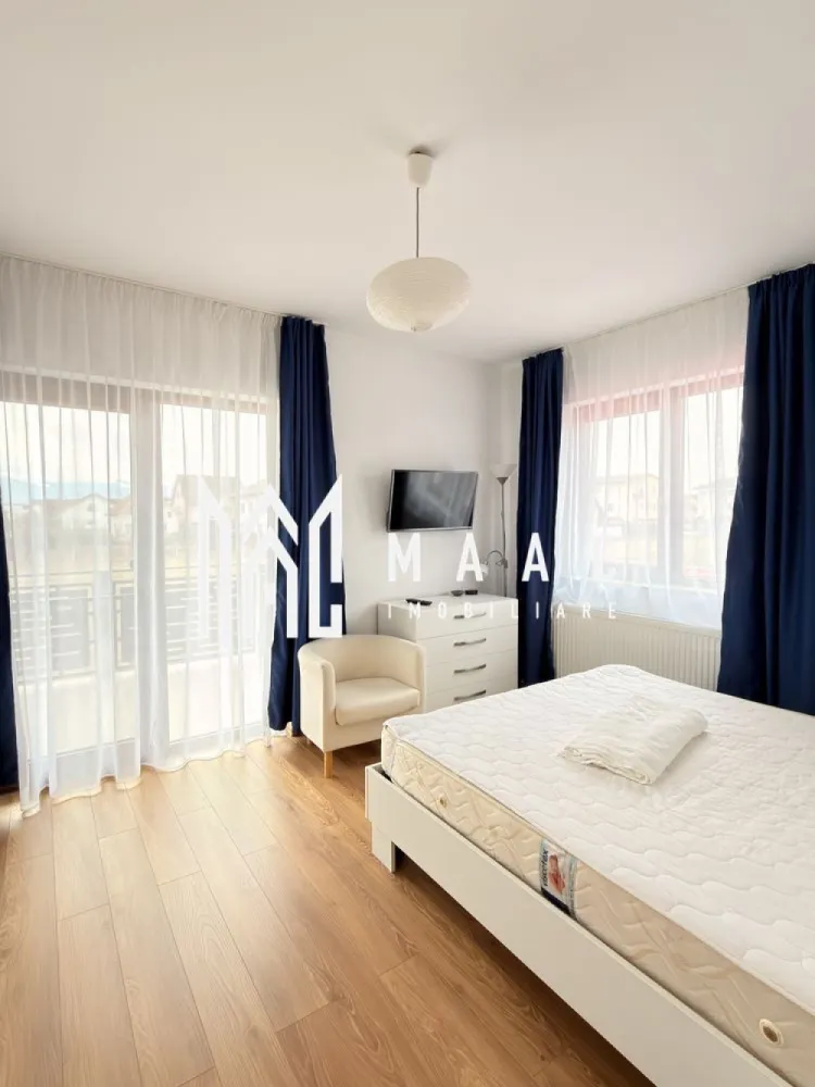 Apartament 3 camere | Terasa | 85 MPU | Loc de parcare | Șelimbăr - Apartament 3 camere de închiriat Șelimbăr – 2 băi – terasă 25 mp – parcare inclusă

MAAC Imobiliare vă propune spre închiriere un apartament cu 3 camere, situat în Șelimbăr, într-o zonă liniștită și accesibilă.
Locuința este complet mobilată și utilată, amenajată în condiții moderne, fiind pregătită pentru mutare imediată.

Detalii apartament

3 camere
2 băi
Terasă: 25 mp, însorită
Compartimentare practică și spațioasă
Dotări și avantaje
Mobilat complet
Utilat complet (electrocasnice incluse)
Loc de parcare inclus
Spațiu generos, potrivit pentru familie
Terasă mare, ideală pentru relaxare
Avantaje locație
Zonă liniștită din Șelimbăr
Acces rapid către Sibiu
Aproape de magazine și puncte de interes

Pentru mai multe detalii și pentru programarea unei vizionări vă rugăm să menționați la telefon numărul: CP2983265