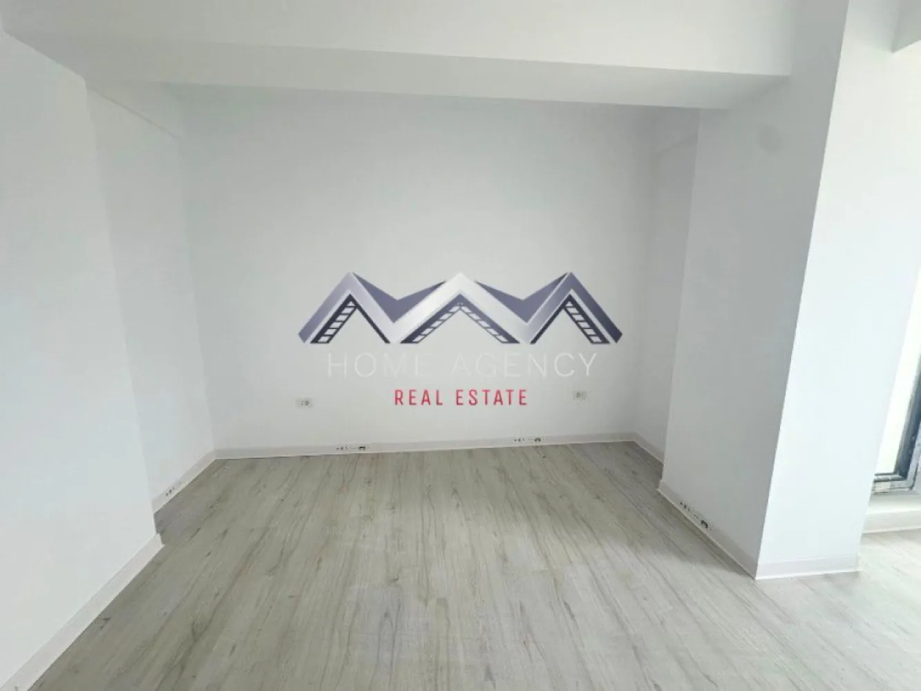 Apartament 2 camere Otopeni central