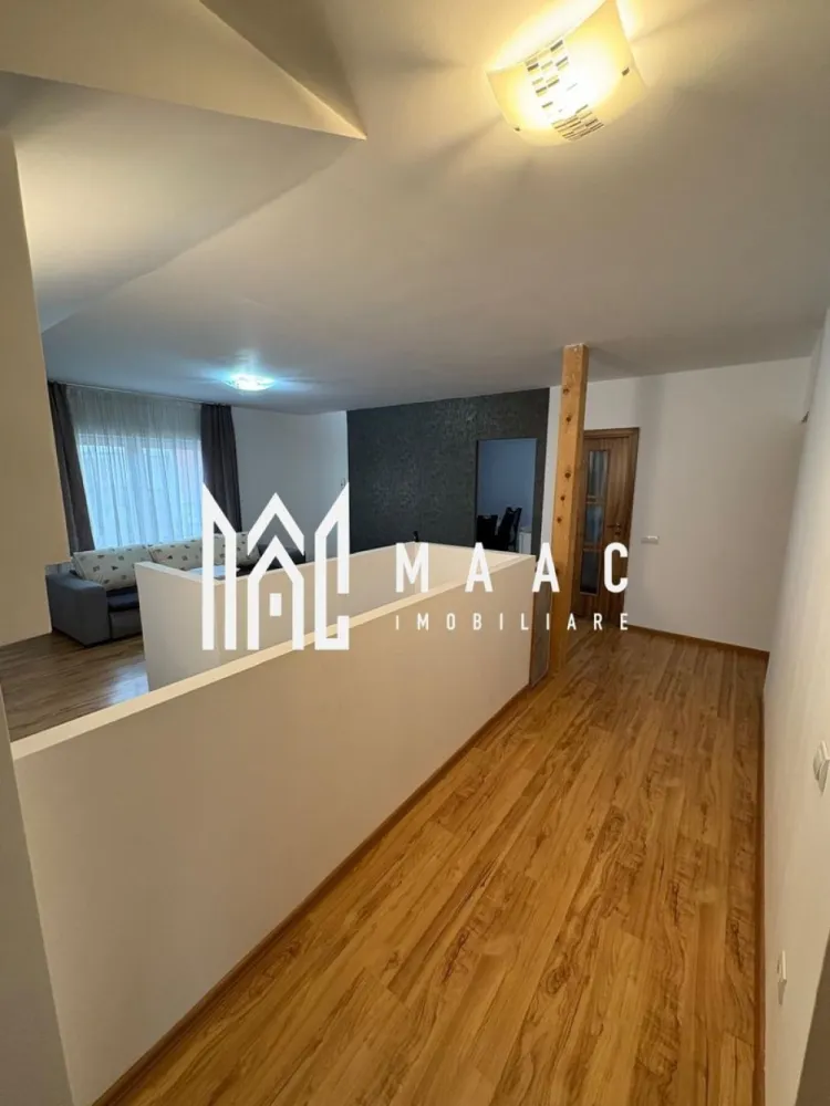 Apartament la casa | 7 camere | 202 mpu | Terezian - MAAC Imobiliare vă propune spre vânzare un apartament spațios, situat într-o casă cu structură solidă și multiple posibilități de utilizare. Această proprietate este alegerea perfectă atât pentru o locuință confortabilă, cât și pentru desfășurarea unor activități comerciale sau de birou.

Detalii proprietate:
Suprafață utilă totală: 202 mp

Structură: Parter + Mansardă + Pivniță

Compartimentare practică și funcțională:

Parter:

Spațiu comercial de 25 mp cu acces direct din stradă – ideal pentru cabinet medical, birou de avocatură, notariat sau altă activitate profesională

Hol generos, baie, bucătărie, living și 2 dormitoare

Mansardă:

3 dormitoare

2 băi

Bucătărie, living, hol și balcon

Pivniță:

Spațiu ideal pentru depozitare, vinotecă sau atelier

Exterior:
Curte comuna cu loc de parcare pentru 1-2 mașini

Garaj inclus – un plus major de confort și siguranță

Alte avantaje:
Semidecomandat – oferă o separare eficientă a zonelor de zi și noapte

Se vinde parțial mobilat, cu posibilitatea de personalizare după propriul gust

Localizare excelentă într-o zonă cu vizibilitate ridicată – perfectă pentru afaceri sau birouri

Versatilitate maximă: ideal atât pentru locuință personală, cât și pentru închiriere sau sediu profesional

Profită acum de această oportunitate rară – o proprietate cu personalitate, perfectă pentru cei care caută mai mult decât un simplu apartament!
Contactează-ne astăzi pentru o vizionare!
MAAC Imobiliare – Partenerul tău de încredere în imobiliare
ID: CP2537652.
