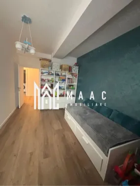 Logo MAAC IMOBILIARE logo
