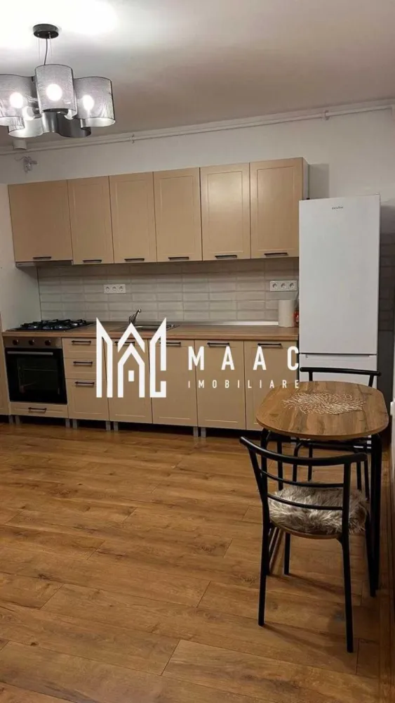 Apartamente de închiriat Sibiu | studio Mihai Viteazul | 36 mp - Studio decomandat de închiriat în zona Mihai Viteazul din Sibiu, cu 36 mp utili, finisaje moderne, balcon și parcare, pregătit pentru mutare imediată.

Detalii proprietate:
• 36 mp utili, compartimentare decomandată
• Etaj 3
• Finisat modern, prima închiriere
• Zonă de zi și zonă de dormit cu ieșire pe balcon
• 1 baie utilată, cu cabină de duș
• Bucătărie mobilată și utilată cu frigider, plită, cuptor și hotă
• Hol mobilat cu dressing
• Încălzire în pardoseală, aer condiționat și loc de parcare inclus
• An construcție 2000

Locuința este situată în zona Mihai Viteazul din Sibiu, o localizare potrivită pentru cei care caută un studio de închiriat în oraș, cu reper clar de cartier.

Pentru mai multe detalii și programarea unei vizionări, contactează echipa MAAC Imobiliare și menționează Cod anunț CP3212480.

Conținut optimizat cu AI, aprobat de agent uman.