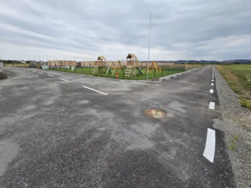 Casa 4 camere la cheie,10 minute de spital 150mp,700mp teren