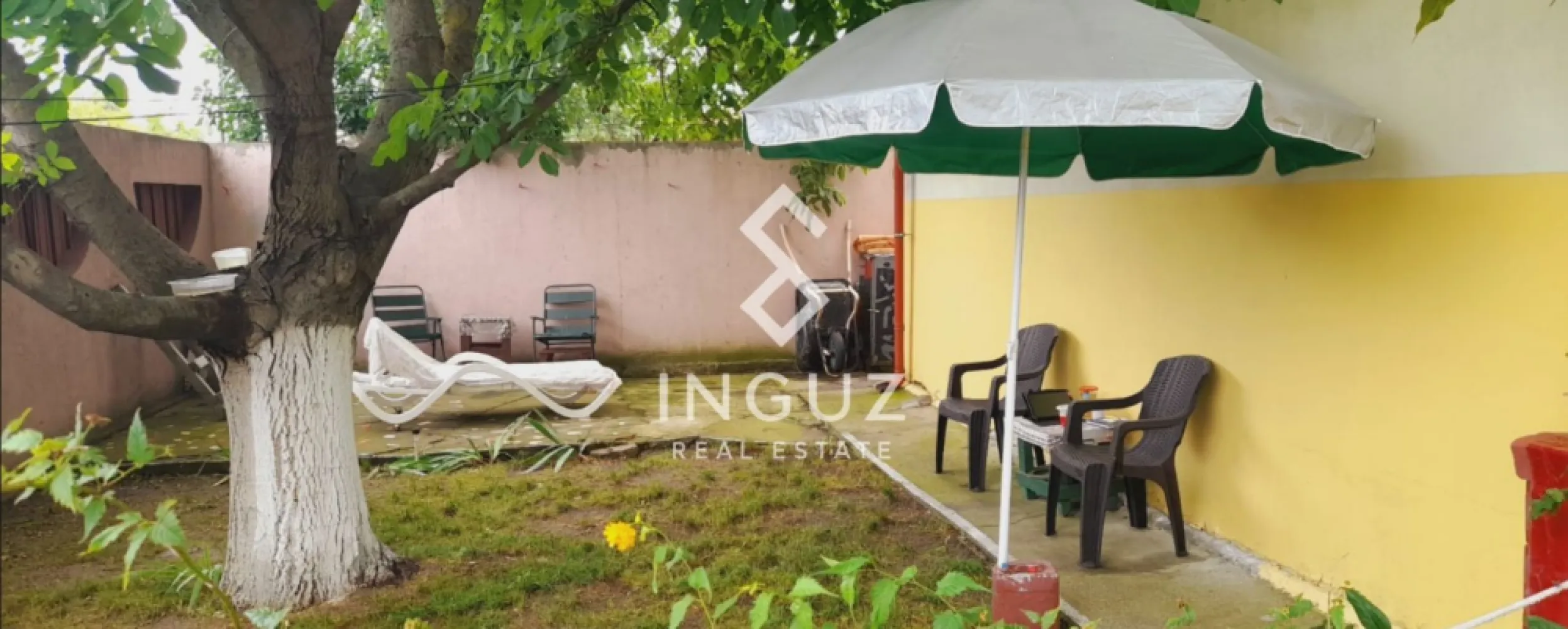Proprietate exclusivă cu teren 400 m² – 1 Decembrie | Lângă București - Proprietate exclusivă cu teren 400 m² – 1 Decembrie | Lângă București

O proprietate rară, ideală atât pentru locuire, cât și pentru investiție, situată într-o zonă rezidențială liniștită din 1 Decembrie – Ilfov, cu acces rapid către București.

📍 Strada Pinului 42 – locație accesibilă, ferită de aglomerație, dar conectată eficient la oraș

Date tehnice:
• Suprafață teren: 400 m²
• Suprafață utilă : 132 m²
• An construcție: 2010
• Stare: foarte bună, întreținută
• Curte privată generoasă

✔ Posibilitate de vânzare mobilată sau nemobilată

Utilități complete:
✔ Electricitate
✔ Gaz natural
✔ Apă curentă
✔ Canalizare

Situație juridică clară:
✔ Cadastru și intabulare
✔ Acte pregătite pentru tranzacție imediată

Valoare investițională:
Această proprietate oferă un avantaj clar pe piață: teren generos + proximitate față de București.

• Posibilitate extindere construcție existentă
• Potențial pentru dezvoltare suplimentară
• Ideal pentru locuință permanentă sau investiție pe termen lung
• Cerere în creștere pentru proprietăți cu teren în afara orașului

💰 Preț: 265,000 €

⚡ Proprietățile cu aceste caracteristici devin din ce în ce mai rare – oportunitate reală de investiție