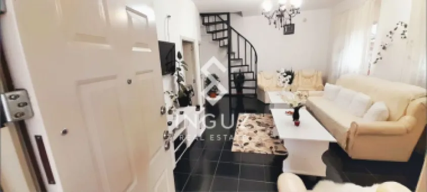 Proprietate exclusivă cu teren 400 m² – 1 Decembrie | Lângă București