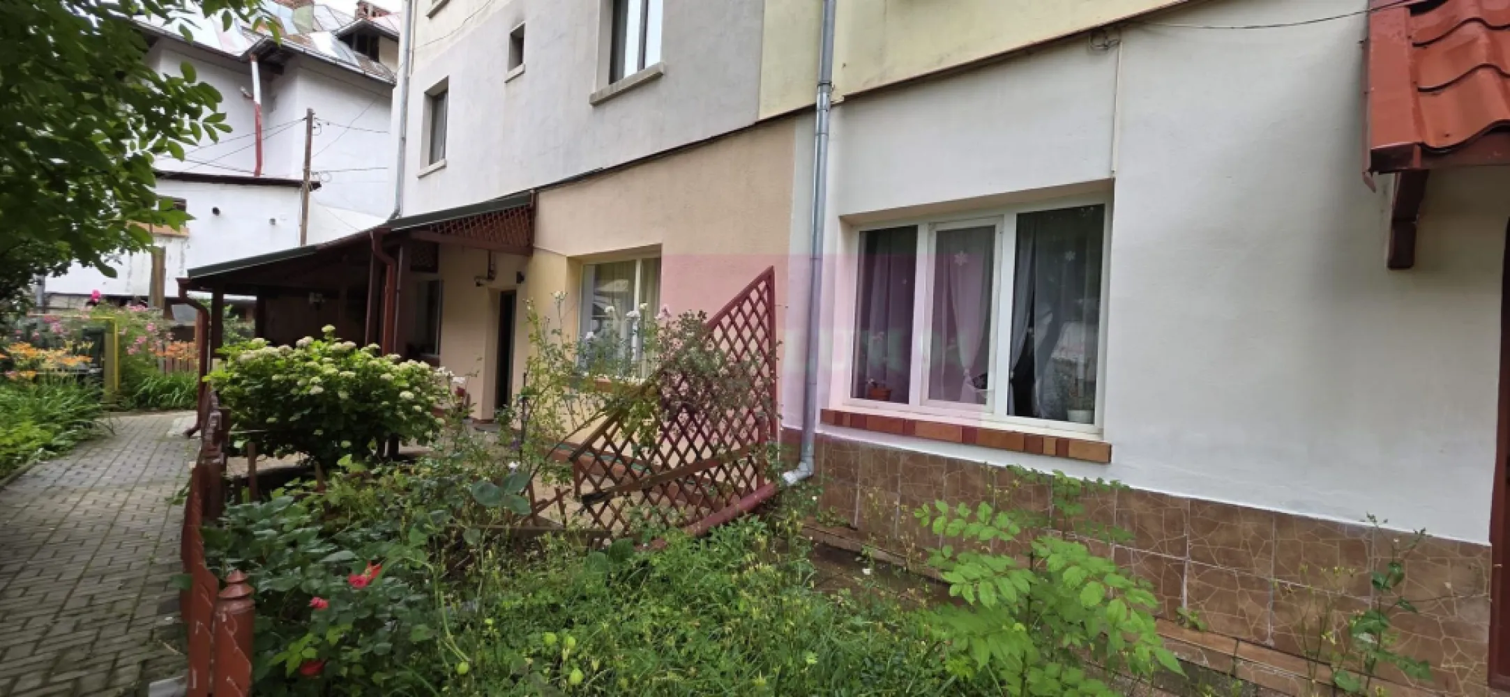 Apartament 2 camere de vanzare in Sinaia
