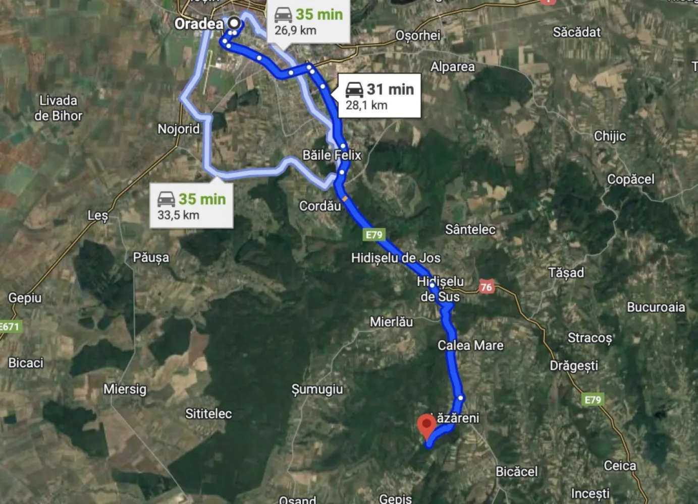Teren extravilan, livada, Lăzăreni. 22 500 E. Comision 0 - De vânzare: teren extravilan, Lăzăreni, Bihor, livadă cu pruni, 4 480 mp. 22 500 E Comision 0.

Terenul este situat la marginea pădurii, formă dreptunghi, având o ușoară pantă ceea ce îi oferă o priveliște deosebită asupra dealurilor din jur. Are acces auto din drumul asfaltat si este asigurată alimentarea cu energie electrică. Terenul este partial împrejmuit fiind amenajat ca livadă cu pruuni. Acte în regulă, la zi.