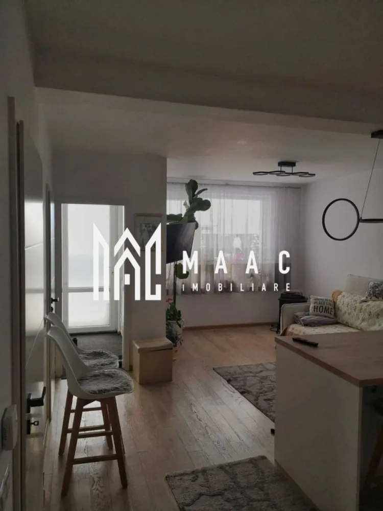 Casa 4 Camere I Duplex I Curte I Parcare I Arhitectilor - Se oferă spre vânzare o casă modernă, eficient compartimentată, ideală pentru o familie care își dorește confort, intimitate și un spațiu bine organizat.

Suprafață și compartimentare:
suprafață utilă: 80 mp
regim de înălțime: Parter + Etaj

Parter:
living cu bucătărie open-space
baie cu geam de aerisire
debara
casa scării

Etaj:
3 dormitoare (2 cu acces la balcon și vedere panoramică spre munți)
baie spațioasă cu cadă și geam mare
dressing
hol cu acces către toate încăperile

Exterior:
curte amenajată de 70 mp
pavaj + zonă verde
magazie din lemn (~15 mp), acoperită cu țiglă metalică
spațiu ideal pentru relaxare și servirea mesei
2 locuri de parcare (în curte și lateralul casei)

Finisaje și dotări premium:
centrală termică proprie pe gaz
încălzire în pardoseală cu termostate în fiecare cameră
aer condiționat la etaj
parchet dublu stratificat și gresie
băi complet finisate cu faianță și obiecte sanitare
instalații electrice complete (prize, întrerupătoare, corpuri iluminat)

Bucătărie:
mobilier realizat pe comandă din MDF vopsit
electrocasnice încorporate:
plită pe inducție
cuptor electric
mașină de spălat vase
hotă

Alte avantaje:
posibilitate de predare complet mobilată
compartimentare ideală pentru familie
priveliște frumoasă și zonă liniștita

 Locuință modernă, pregătită pentru mutare
 Spațiu exterior ideal pentru relaxare
Confort ridicat și eficiență energetică

PEntru informati si vizionari: CP2994672