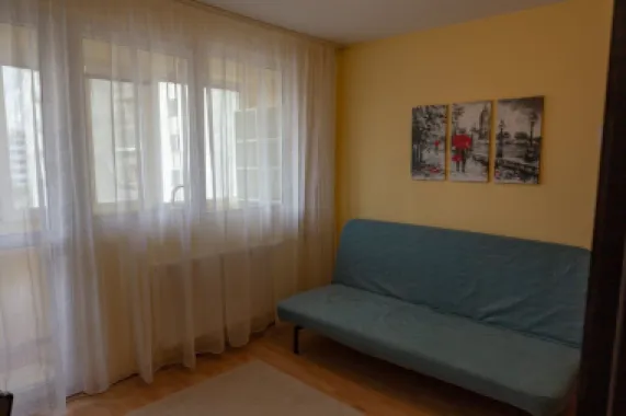 BRASADAS închiriază garsoniera et 9/9 40mp Dimtrie Cantemir.