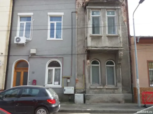 vand / inchiriez apartamente zona Unirii Tineretului