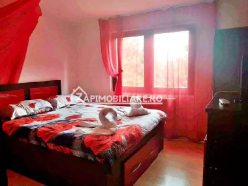 Pensiune 11 camere 500 mp, 2.100 mp teren, Sovata, 0% comision