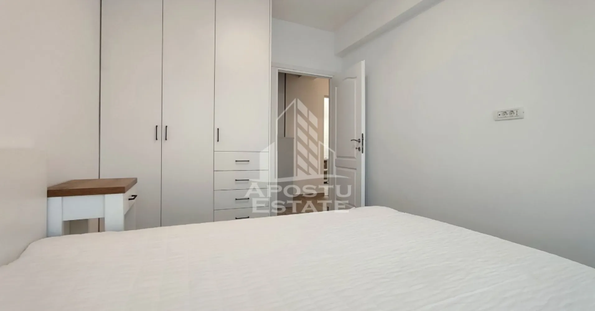 Apartament elegant cu 2 camere, zona Alfa