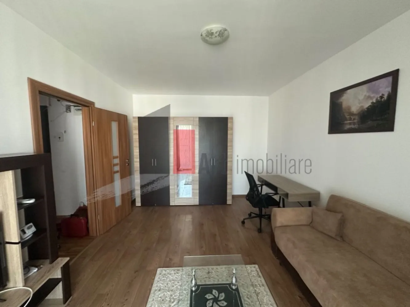 Inchiriere apartament 2 Camere/Exigent Plaza, Faza 1/Metrou Lujerului - Oferim spre inchiriere apartament 2 camere, complet mobilat si utilat. 
Apartamentul se afla in Faza 1, foarte aproape de statia de metrou Lujerului (7 min) si de alte centre comerciale: Plaza Romania si Afi Cotroceni. 
Suprafata este de 55m utili, situat la etajul 10 din 11. Apartamentul este dotat cu birou pc, electrocasnice, tv smart, aer conditionat, centrala proprie cu termostat de ambient ptr o mai buna economie in timpul ierinii.
Nu se accepta persoane care detin animale de companie sau persoane de alta nationalitate.