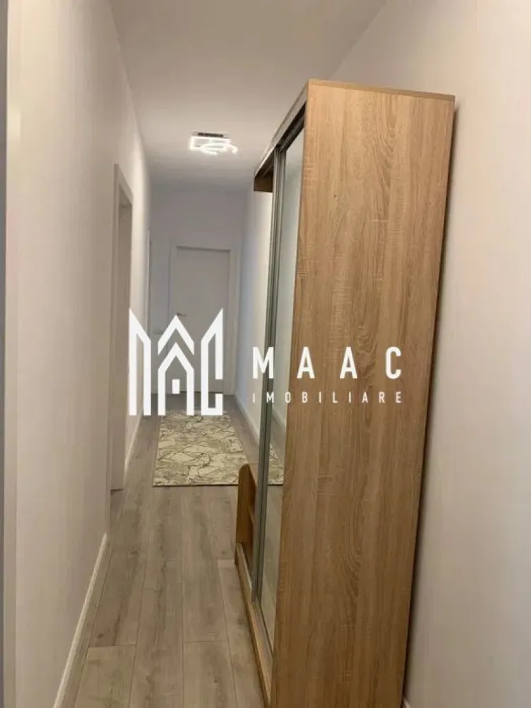 Apartament 2 camere I Etaj 1 I Loc parcare - MAAC Imobiliare vă propune spre vânzare un apartament cu 2 camere decomandate, amplasat la etajul 1 al unui imobil situat în zona Deventer, în apropiere de cartierul Tineretului, o locație apreciată pentru accesibilitate și proximitatea față de puncte de interes.

Locuința este compartimentată practic și funcțional, fiind alcătuită dintr-un living spațios, o bucătărie separată mobilată, un dormitor și o baie, oferind un spațiu confortabil și bine organizat pentru locuire.

Apartamentul se vinde mobilat și utilat, fiind dotat cu mașină de spălat rufe, plită cu inducție și cuptor electric. În plus, beneficiază de balcon și este situat la etajul 1, ceea ce asigură un acces facil și confort sporit.

Proprietatea dispune și de loc de parcare aferent, un avantaj important pentru viitorii proprietari.

Pentru mai multe detalii, vă rugăm să menționați telefonic numărul CP2986843.