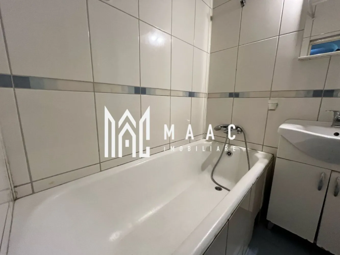 Apartament 2 camere | Decomandat | 54 MPU | SIRETULUI