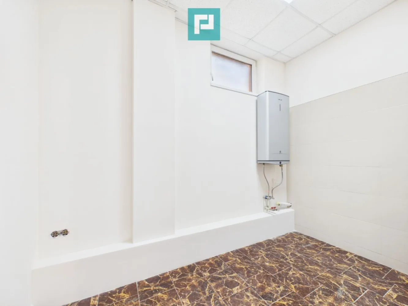 Centru comercial P+1 de închiriat, zona Vlaicu