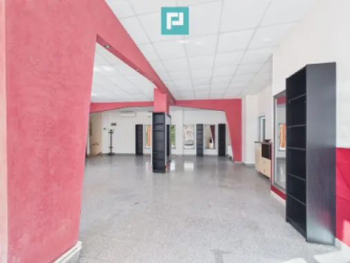 Spațiu comercial de închiriat, zona Vlaicu