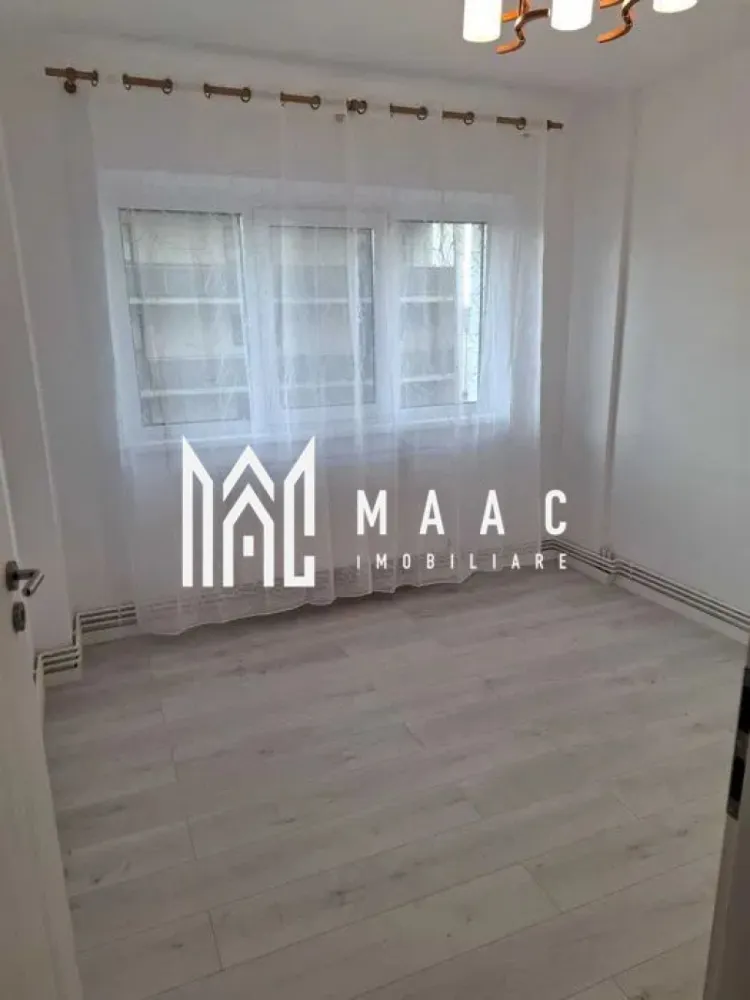 Apartament 2 Camere | Etaj 3 | Renovat | Rahovei - MAAC Imobiliare vă propune spre vânzare un apartament decomandat cu 2 camere, amplasat într-o zonă accesibilă, în apropiere de Piața Rahovei, ideal atât pentru locuință proprie, cât și pentru investiție. Proprietatea dispune de o suprafață utilă de 51 mp și beneficiază de o compartimentare eficientă, care oferă confort și funcționalitate în utilizarea spațiului.

Apartamentul este poziționat la etajul 3 din 4 și este recent renovat, fiind pregătit pentru amenajare după preferințele viitorului proprietar, întrucât se vinde nemobilat. Confortul termic este asigurat de centrala termică proprie cu calorifere, oferind control optim asupra temperaturii interioare.

Compartimentarea este decomandată și structurată astfel:
-living cu acces către balcon
-dormitor
-bucătărie separată
-baie
-hol

Localizarea oferă multiple avantaje, cu acces facil către Piața Rahovei, unități de învățământ, magazine, precum și mijloace de transport în comun, ceea ce face proprietatea potrivită pentru un stil de viață urban activ.

Pentru informații suplimentare și programarea unei vizionări, vă rugăm să contactați MAAC Imobiliare și să menționați CP2819598.
